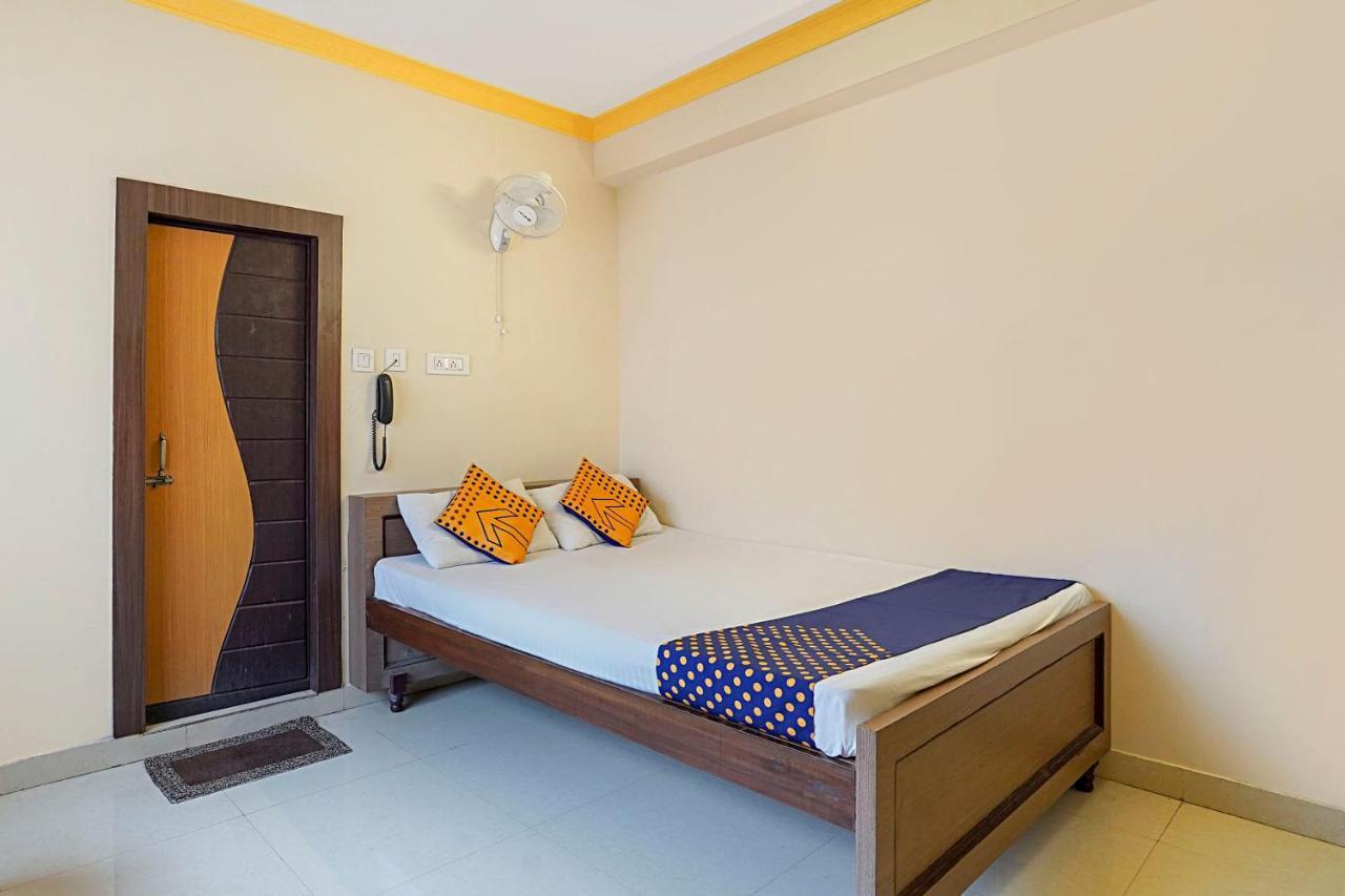 Hotel O Trisha Guest House Dum Dum Exterior foto